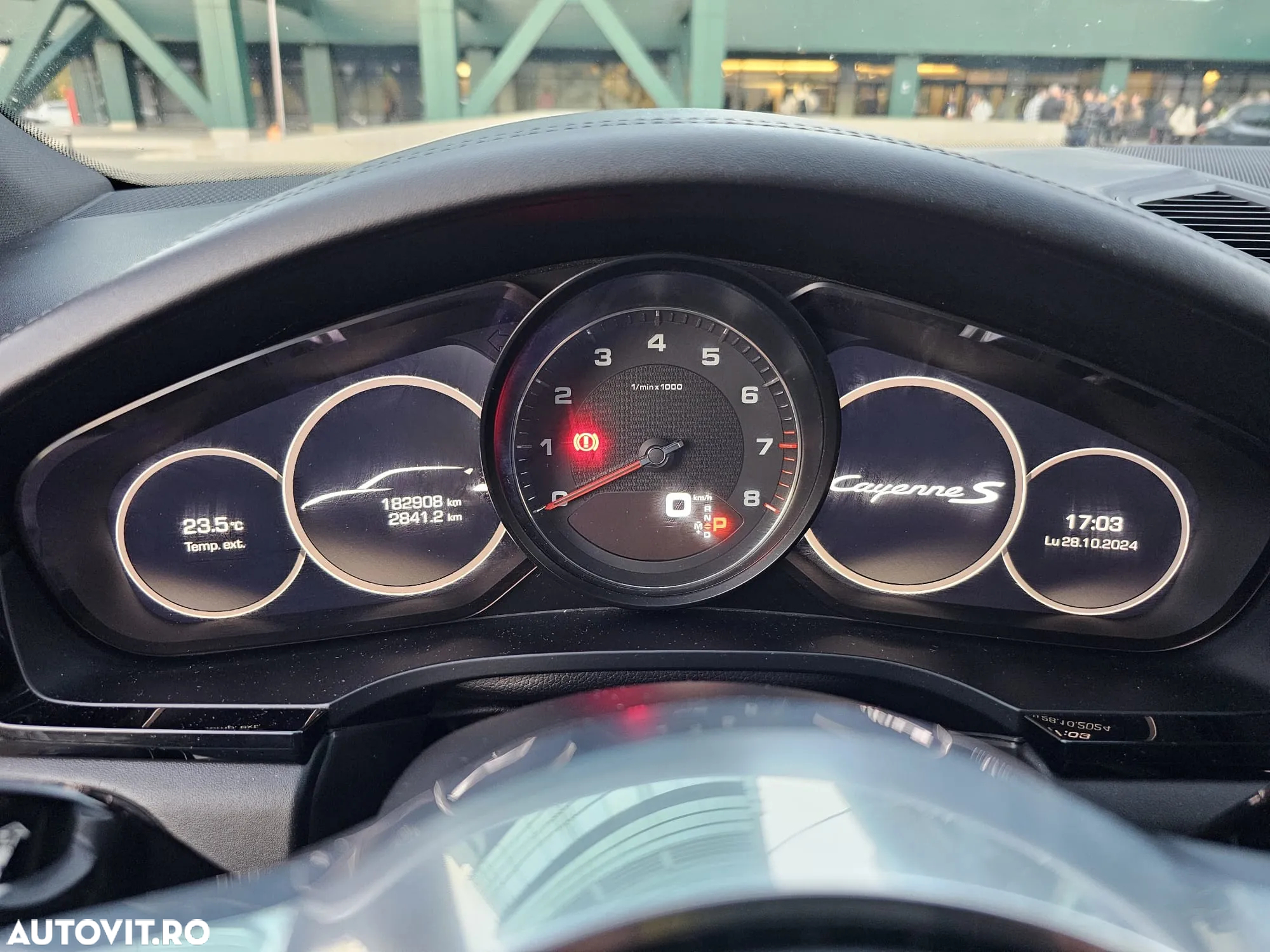 Porsche Cayenne S - 17