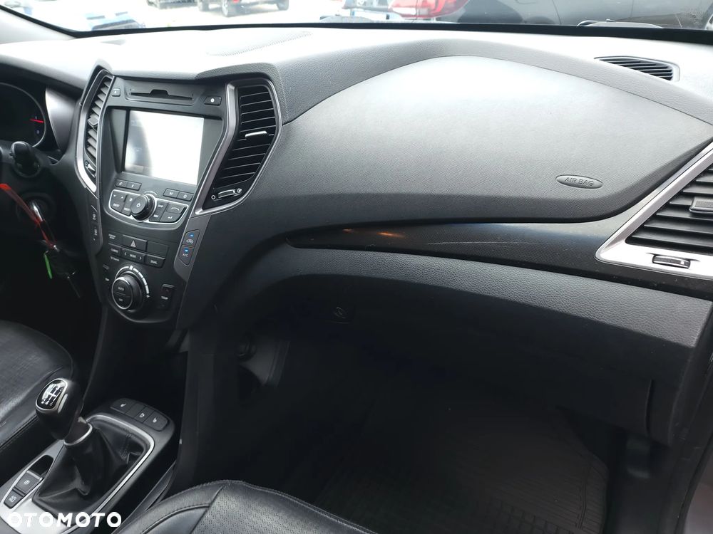 Hyundai Santa Fe 2.0 CRDi Premium - 34