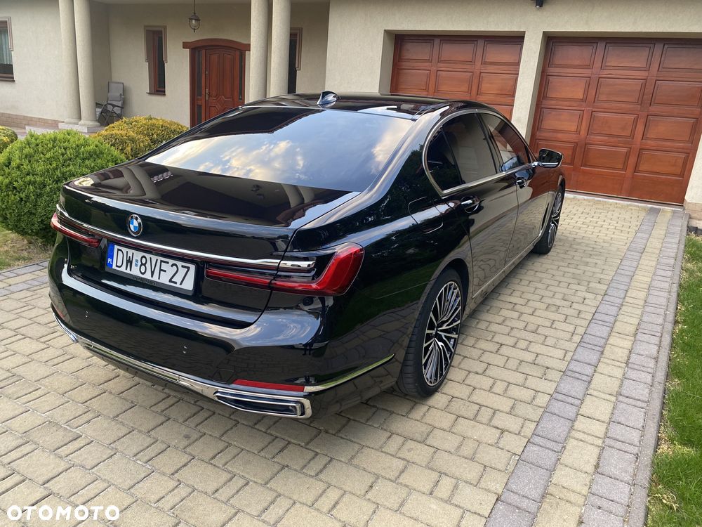BMW Seria 7 750d xDrive - 9
