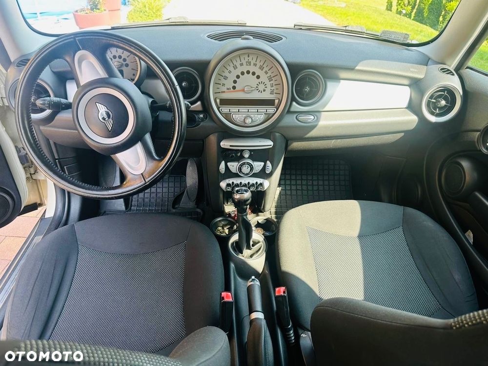 MINI Cooper - 7
