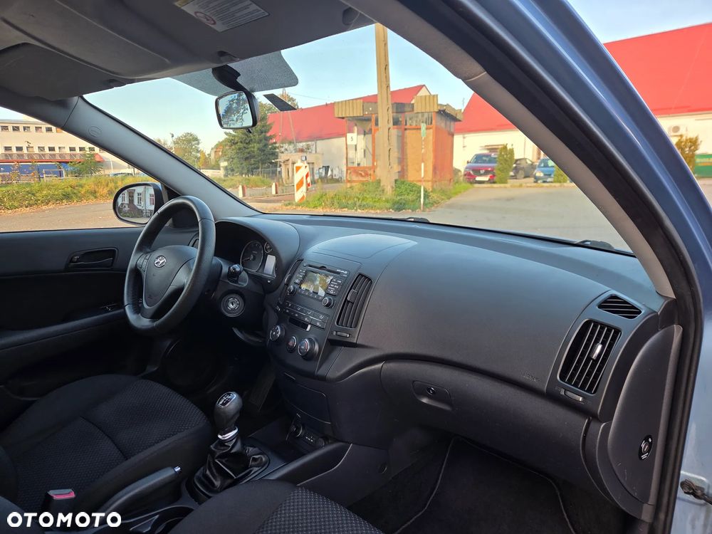 Hyundai i30 ver-1-4-edition-plus - 18