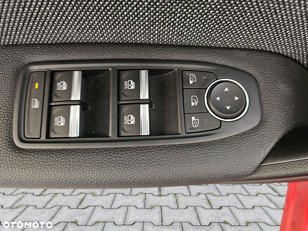 Renault Captur - 21