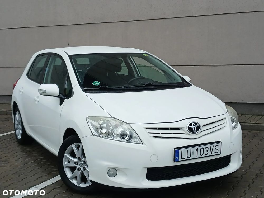 Toyota Auris - 7