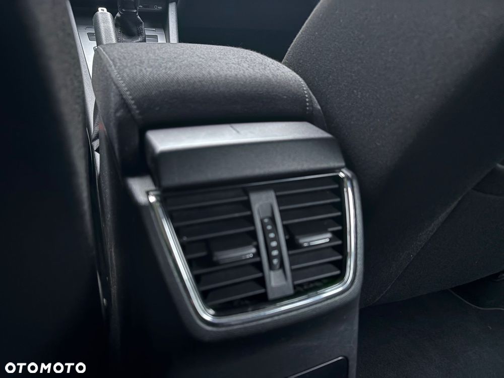 Skoda Octavia - 14