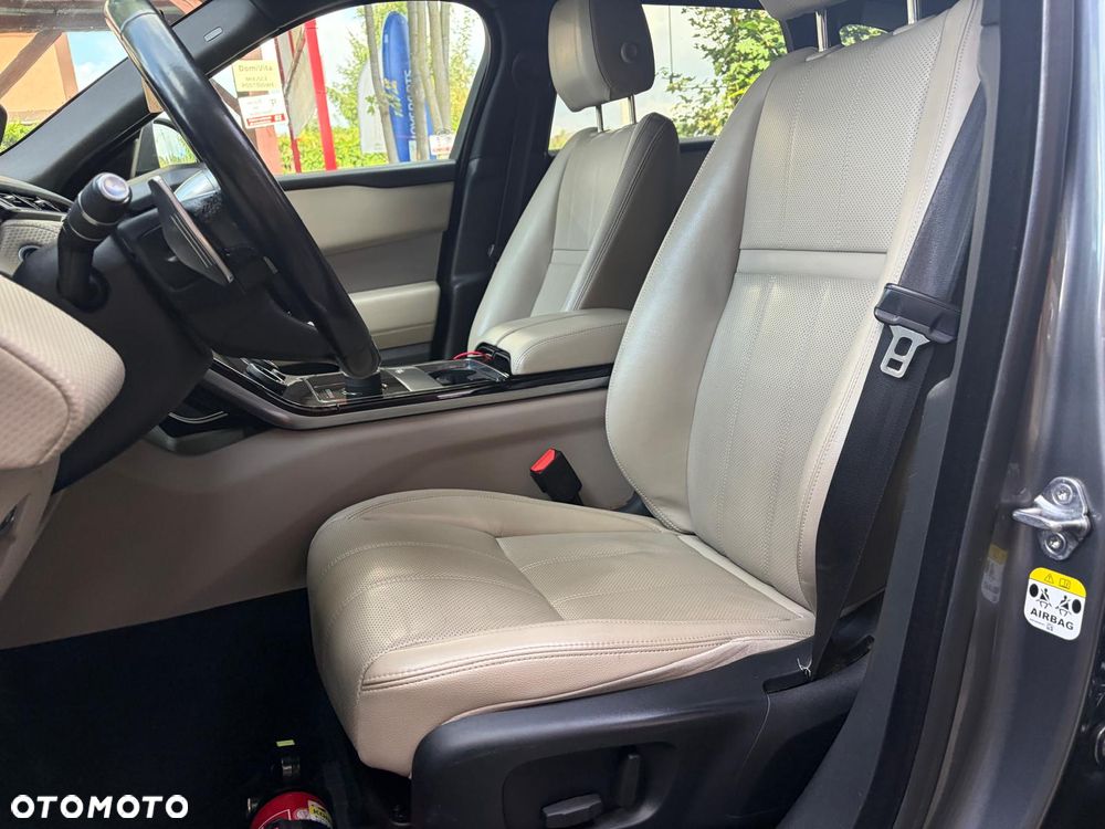 Land Rover Range Rover Velar 2.0 Si4 GPF R-Dynamic SE - 17