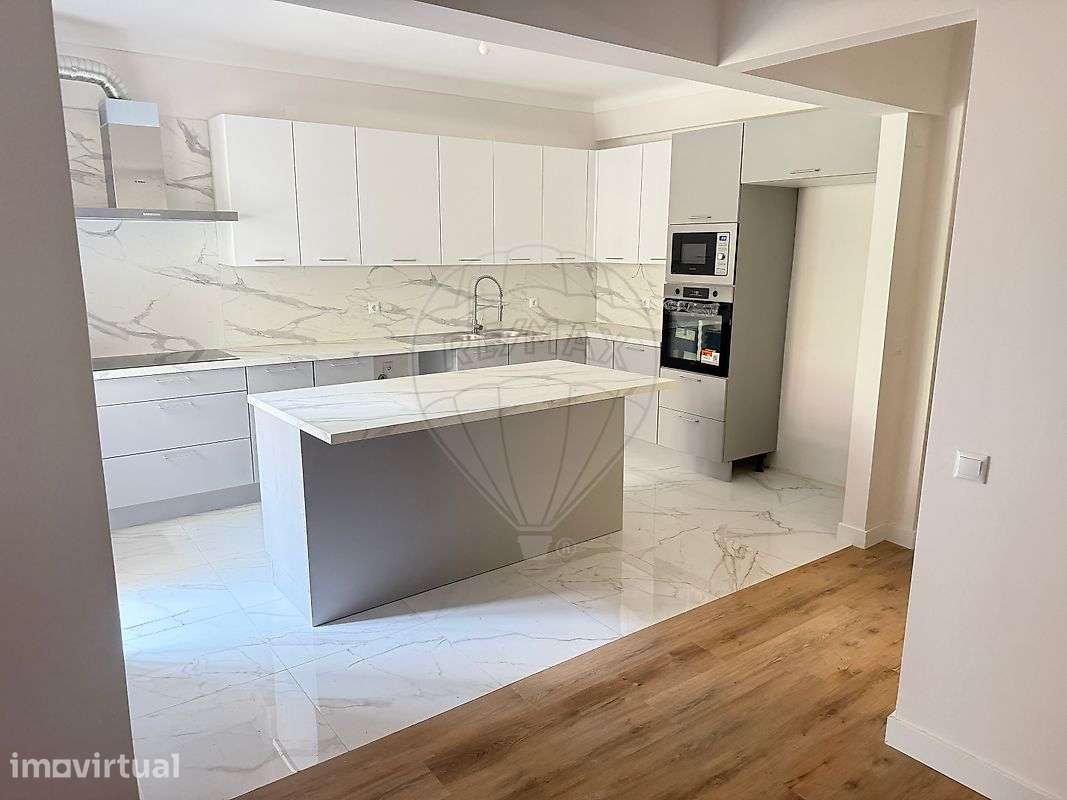 Apartamento T5 para venda