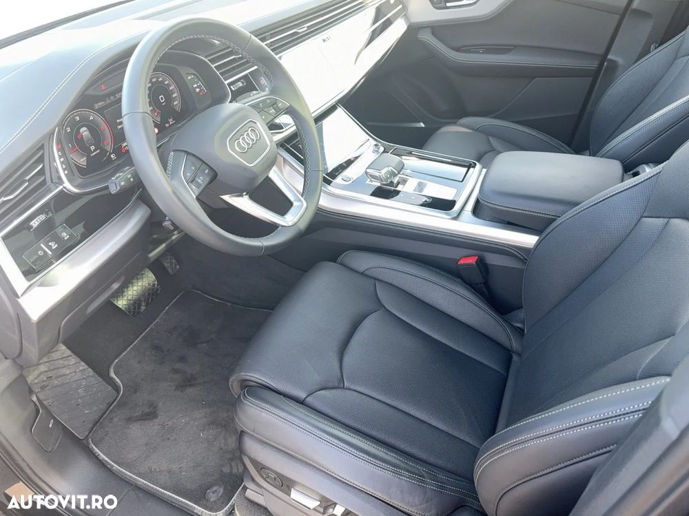 Audi Q7 - 8