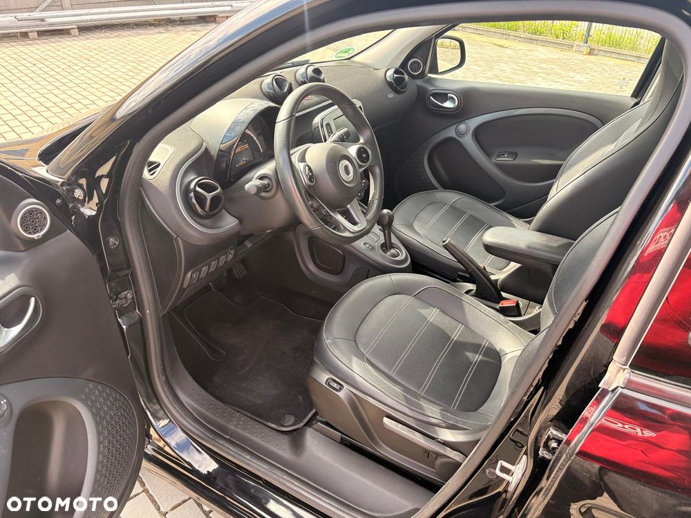 Smart Forfour twinamic prime - 13