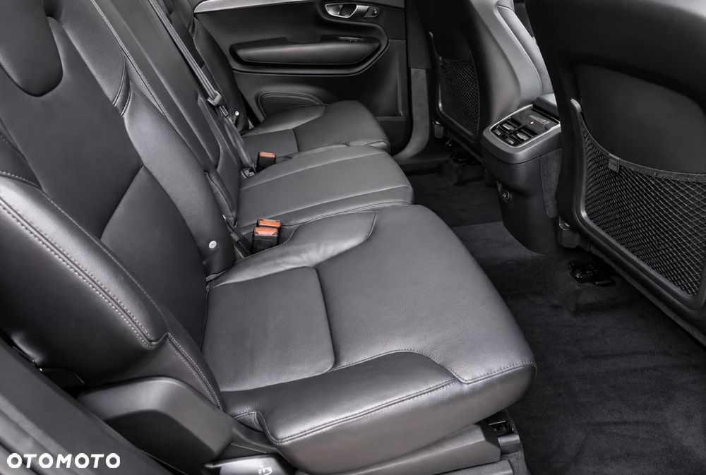Volvo XC 90 T5 AWD Geartronic Momentum - 13