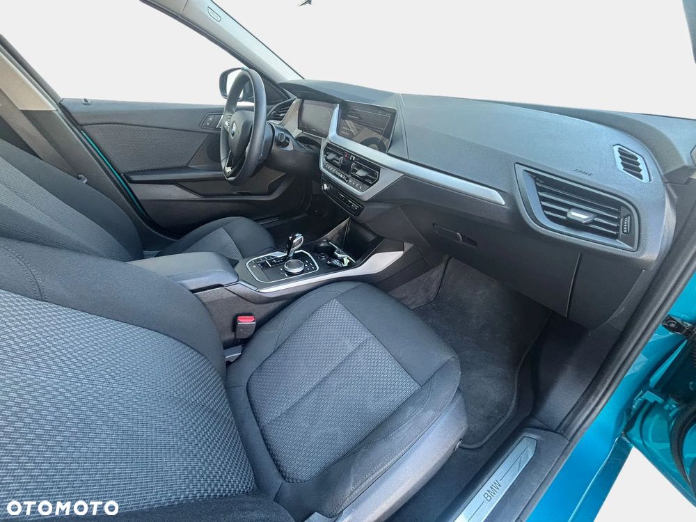 BMW Seria 1 118i Advantage - 29