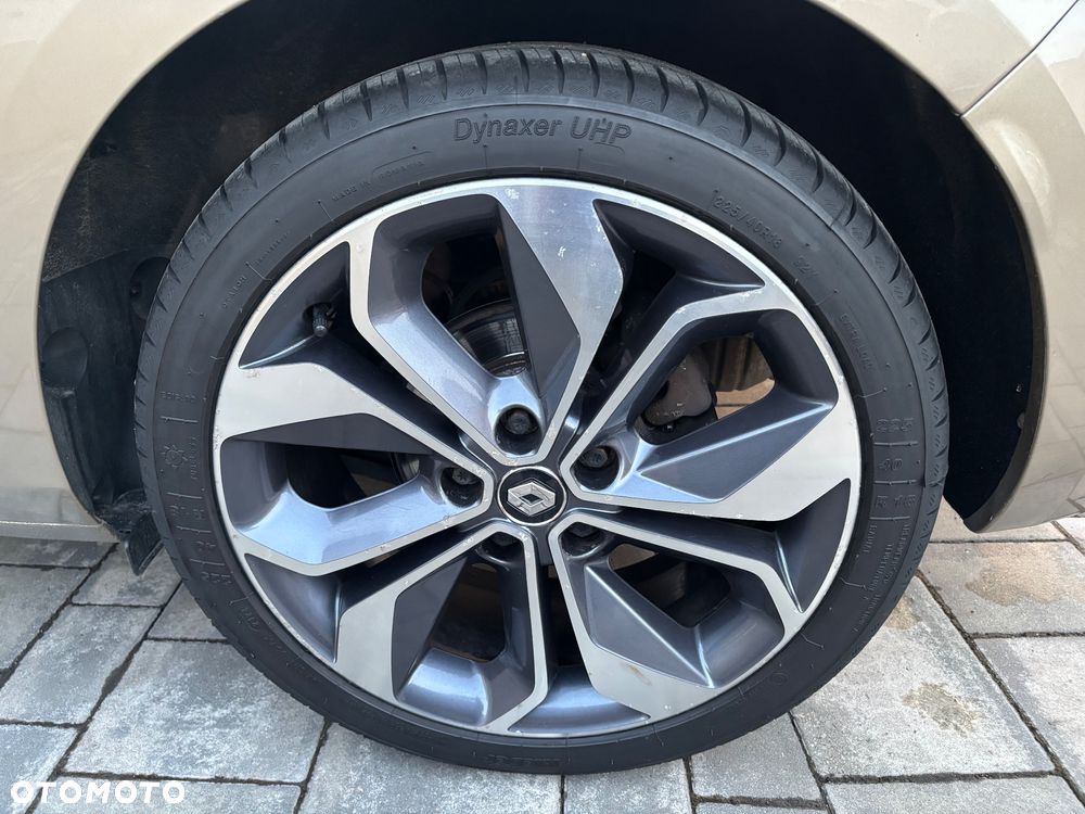 Renault Megane TCe 140 GPF LIMITED - 9