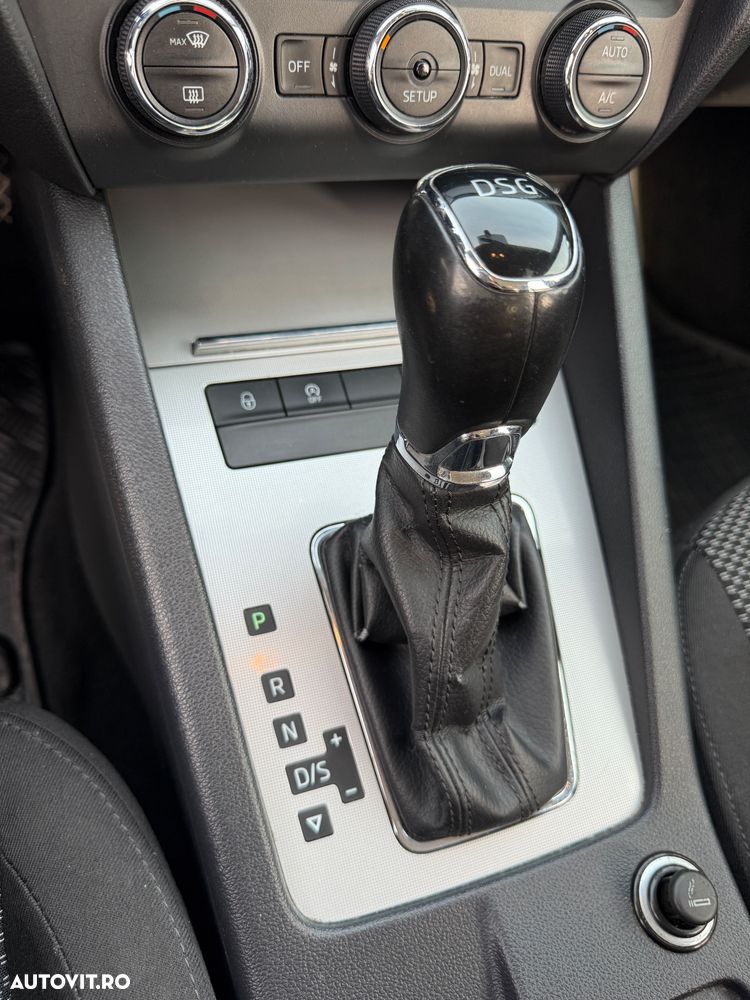 Skoda Octavia 2.0 TDI AMBITION DSG - 16