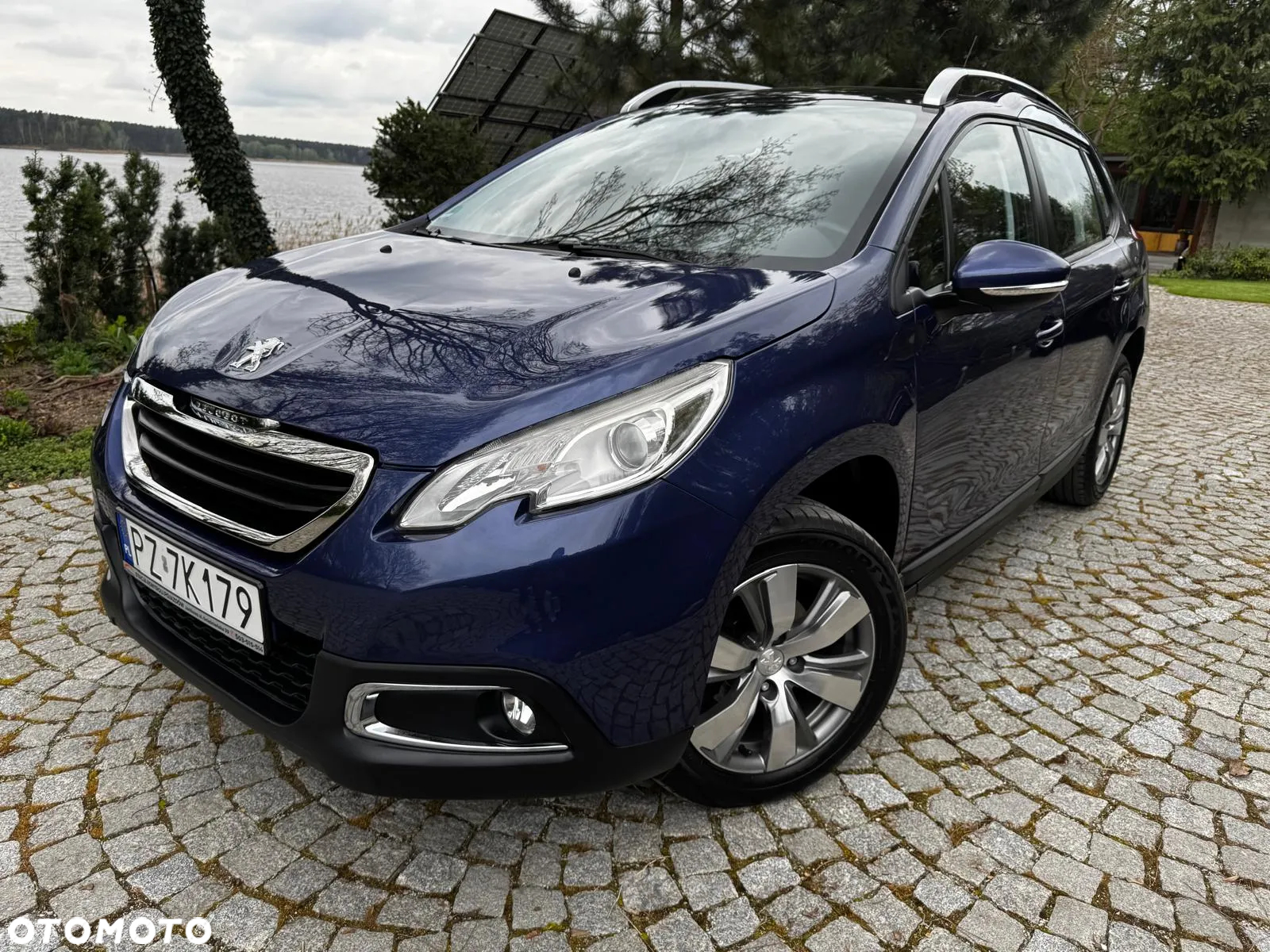 Peugeot 2008 1.2 Pure Tech Style - 10