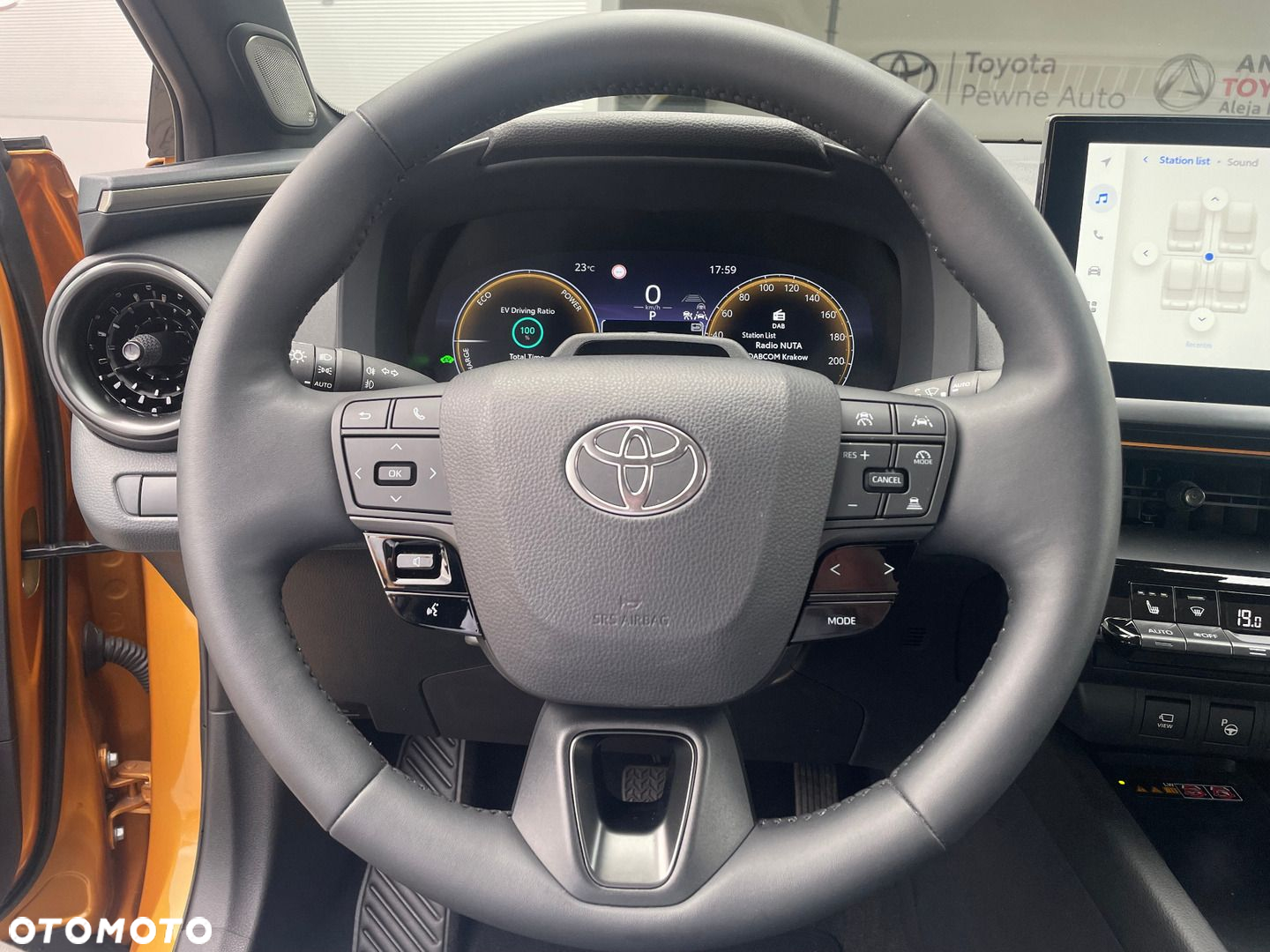 Toyota C-HR - 10