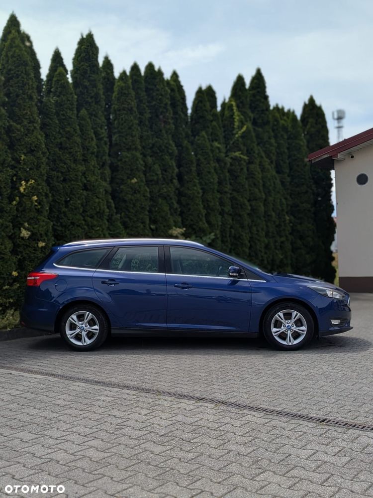 Ford Focus SW - 5