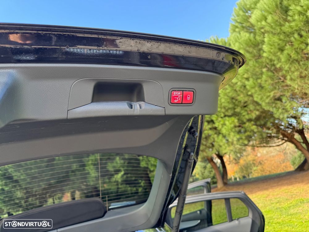 Mercedes-Benz GLC 300 e 4Matic - 19