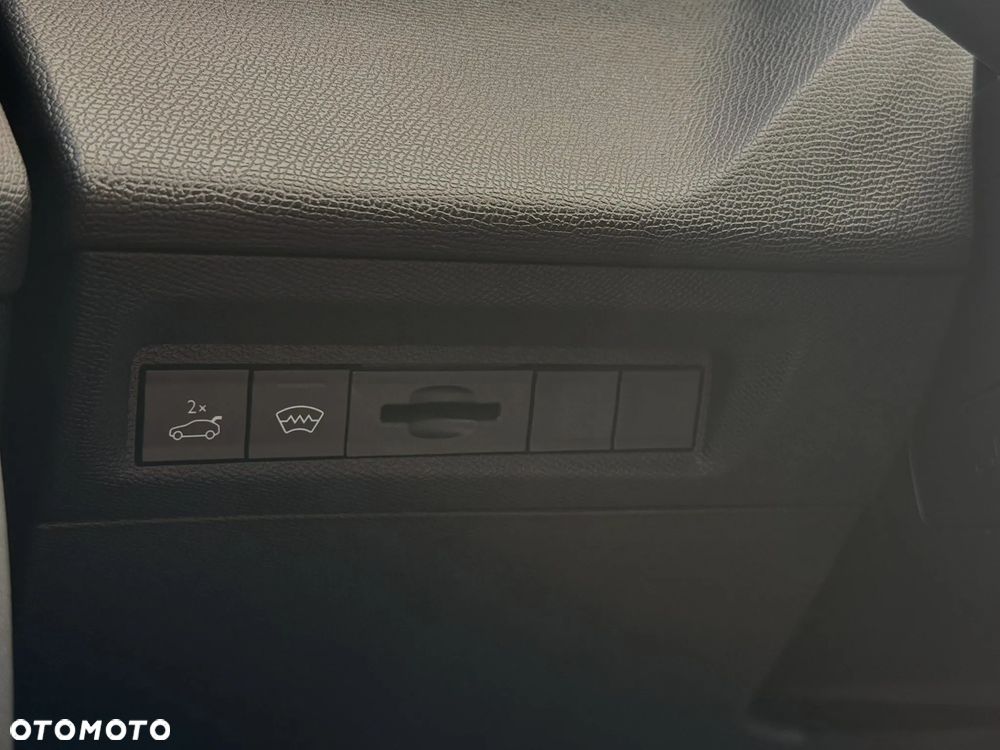 Peugeot 408 1.2 PureTech GT S&S EAT8 - 21