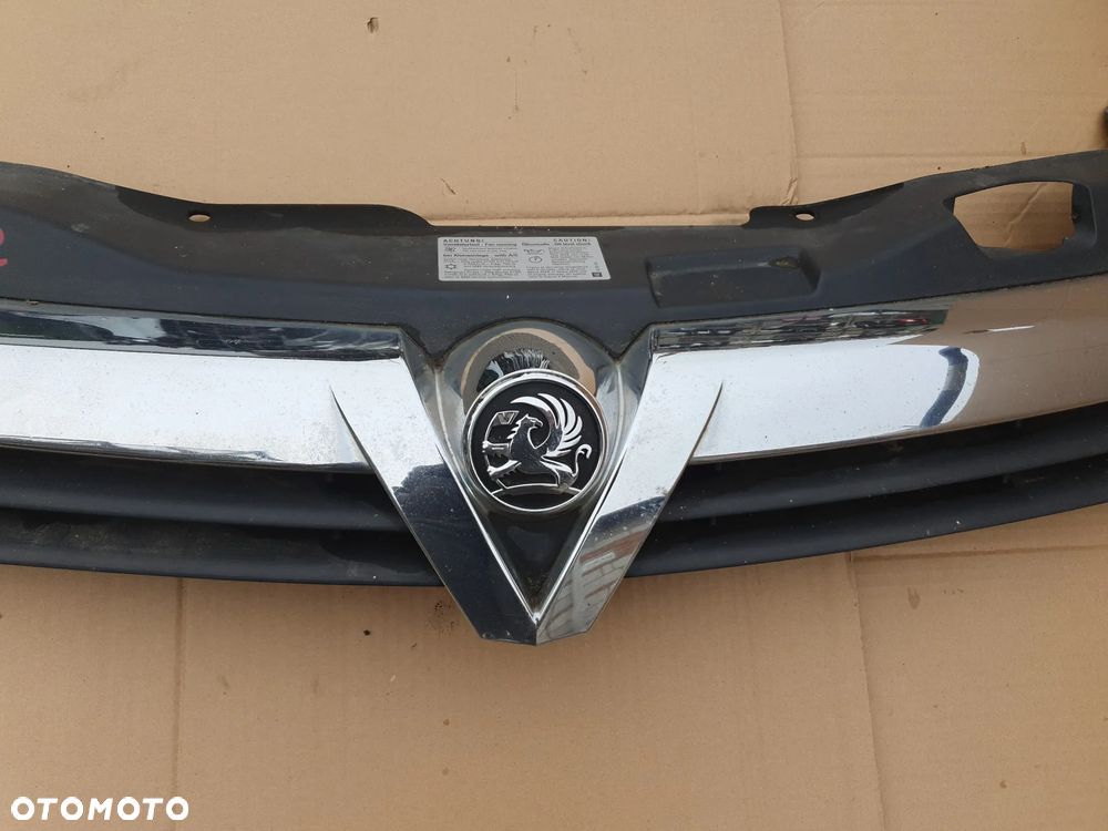 Opel Astra H Przed Lift Grill Atrapa Przód Zderzaka - 3