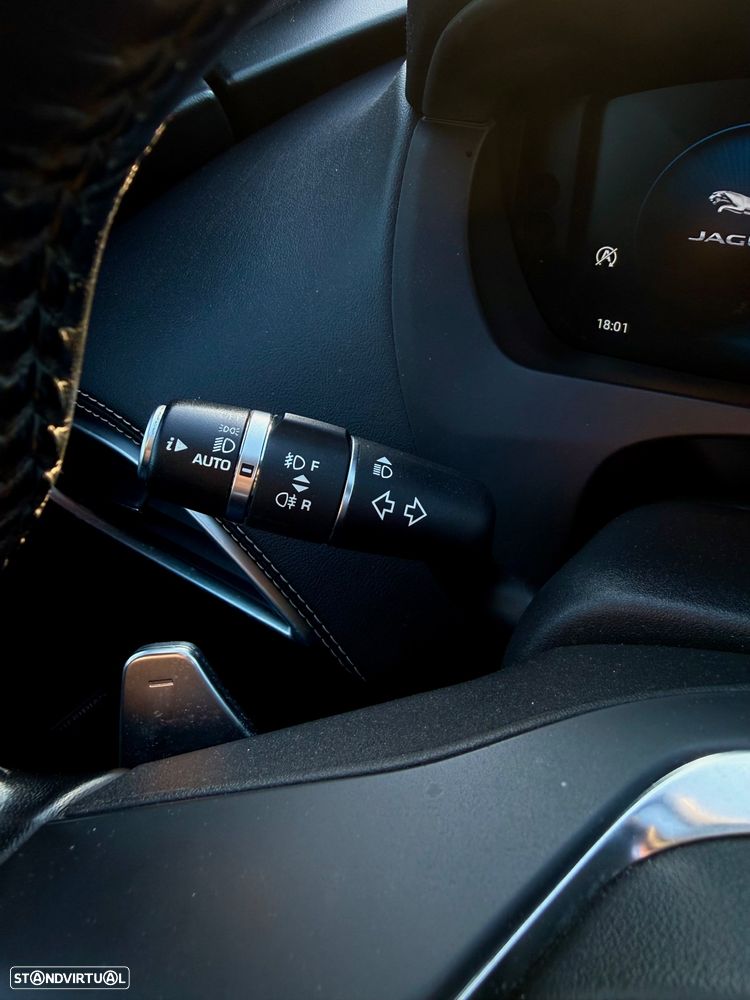 Jaguar F-Pace 20d AWD Aut. R-Sport - 41