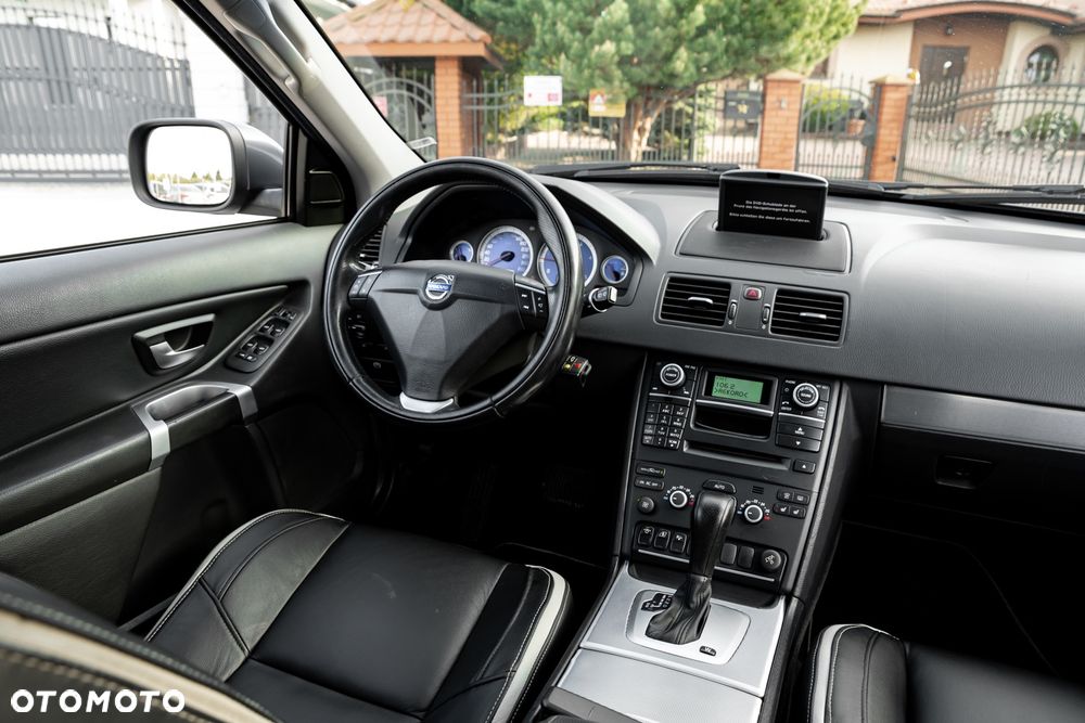 Volvo XC 90 D5 Sport - 23