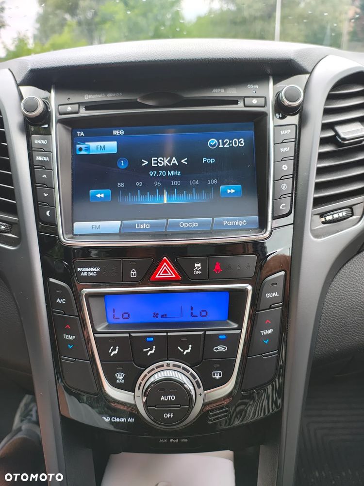Hyundai i30 Kombi 1.6 GDi DCT Style - 13