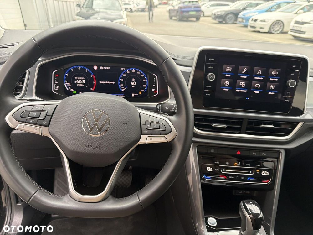 Volkswagen T-Roc - 14
