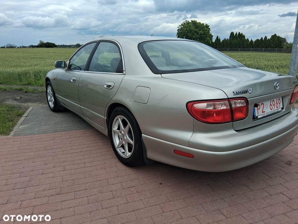 Mazda Xedos - 10