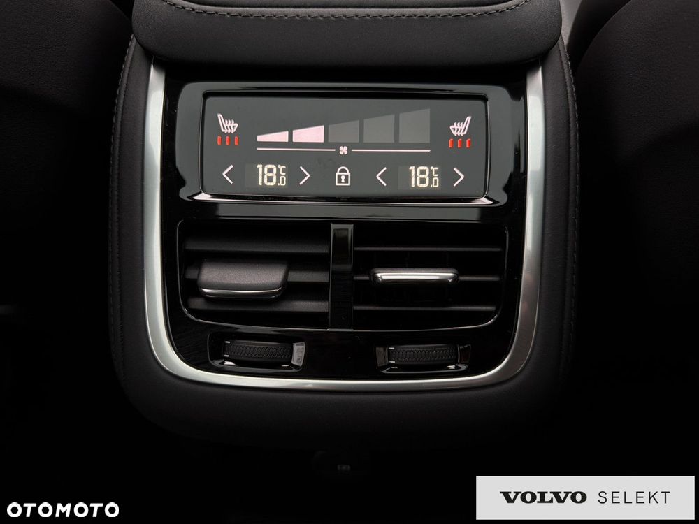 Volvo XC 90 - 16