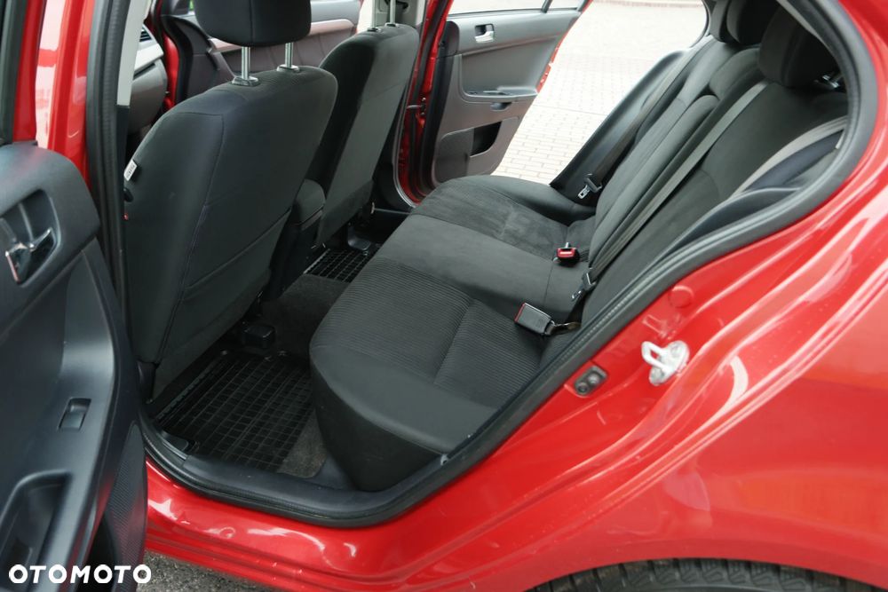 Mitsubishi Lancer - 21