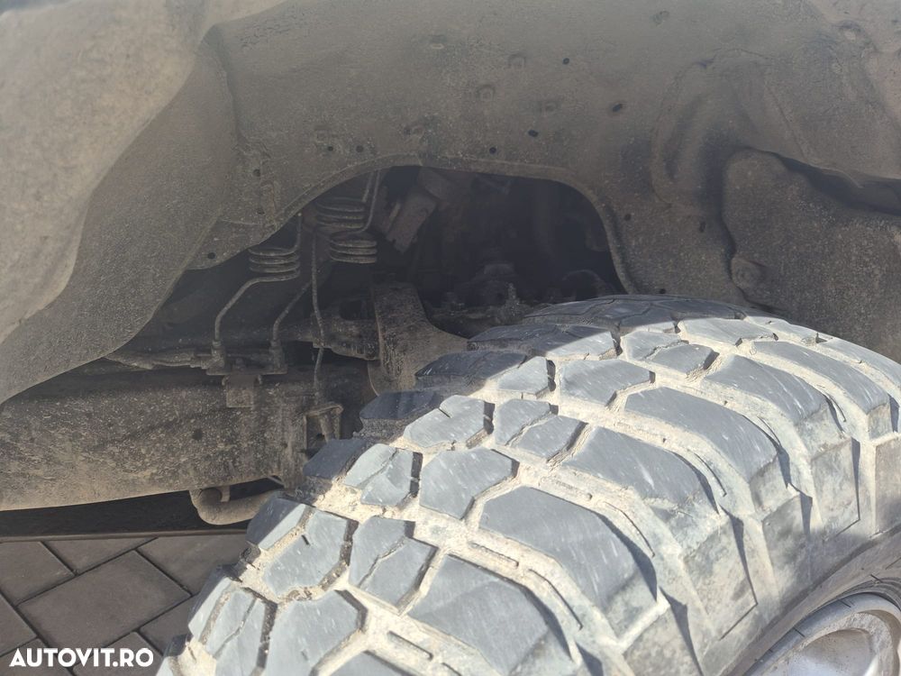 Toyota Hilux 4x4 Double Cab - 17