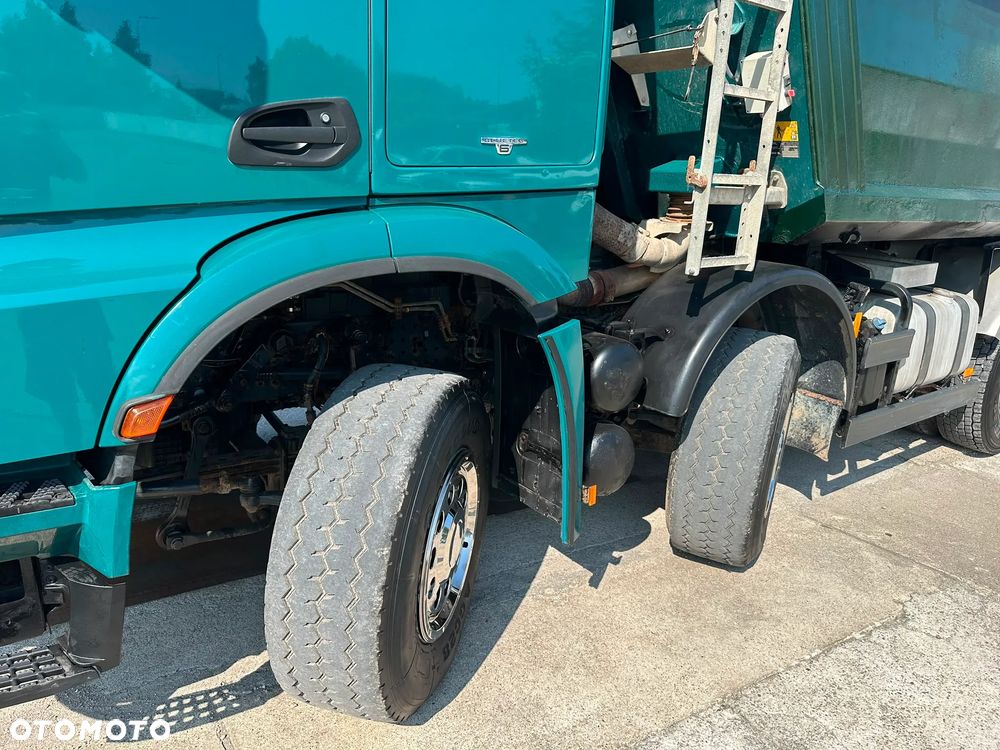 Mercedes-Benz Arocs - 29