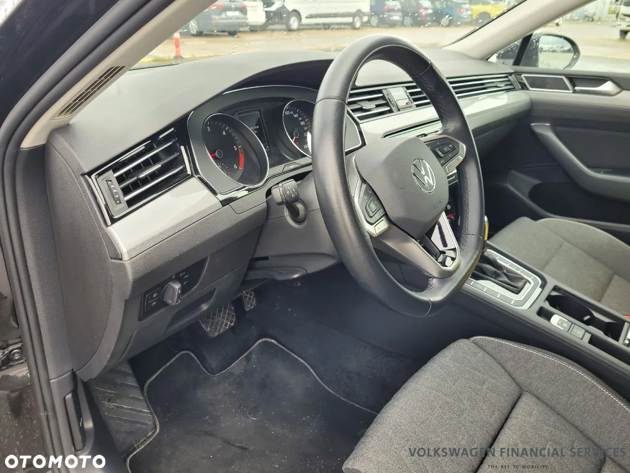 Volkswagen Passat 2.0 TDI EVO Business DSG - 12