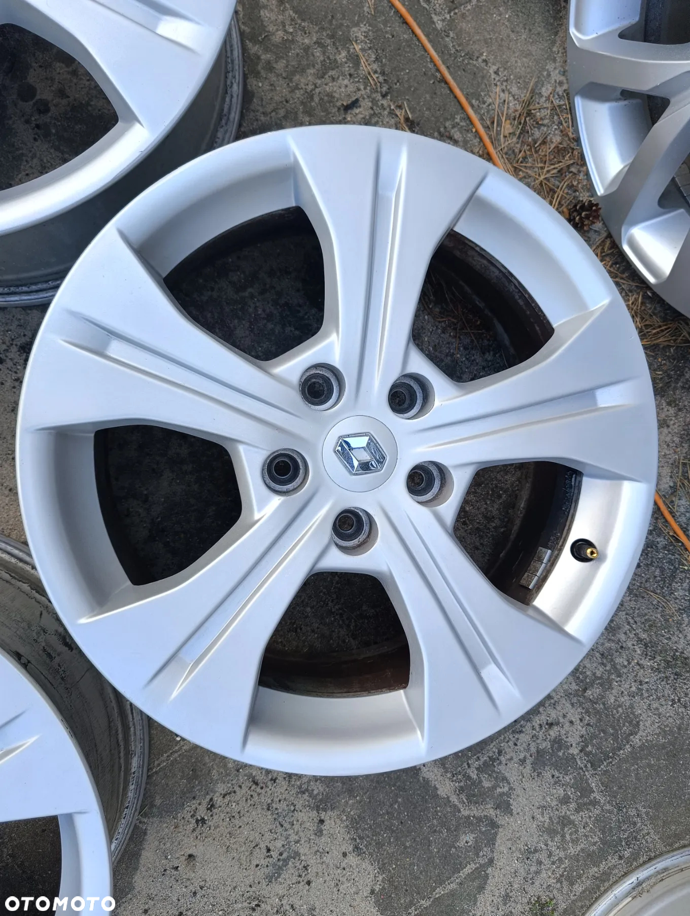 FELGI RENAULT MEGANE 3 III 17 CALI 7J ET49 403000067R - 5