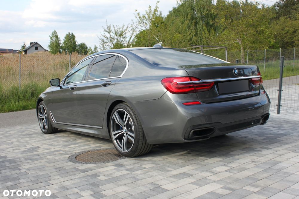 BMW Seria 7 730d xDrive - 17