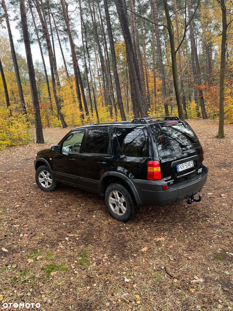 Ford Maverick Highclass - 4