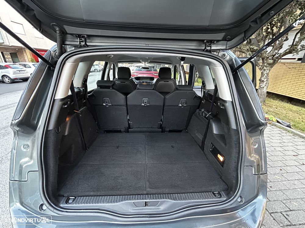 Citroën C4 Grand Picasso - 12