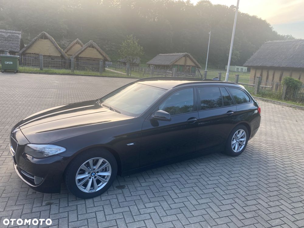 BMW Seria 5 520d - 12