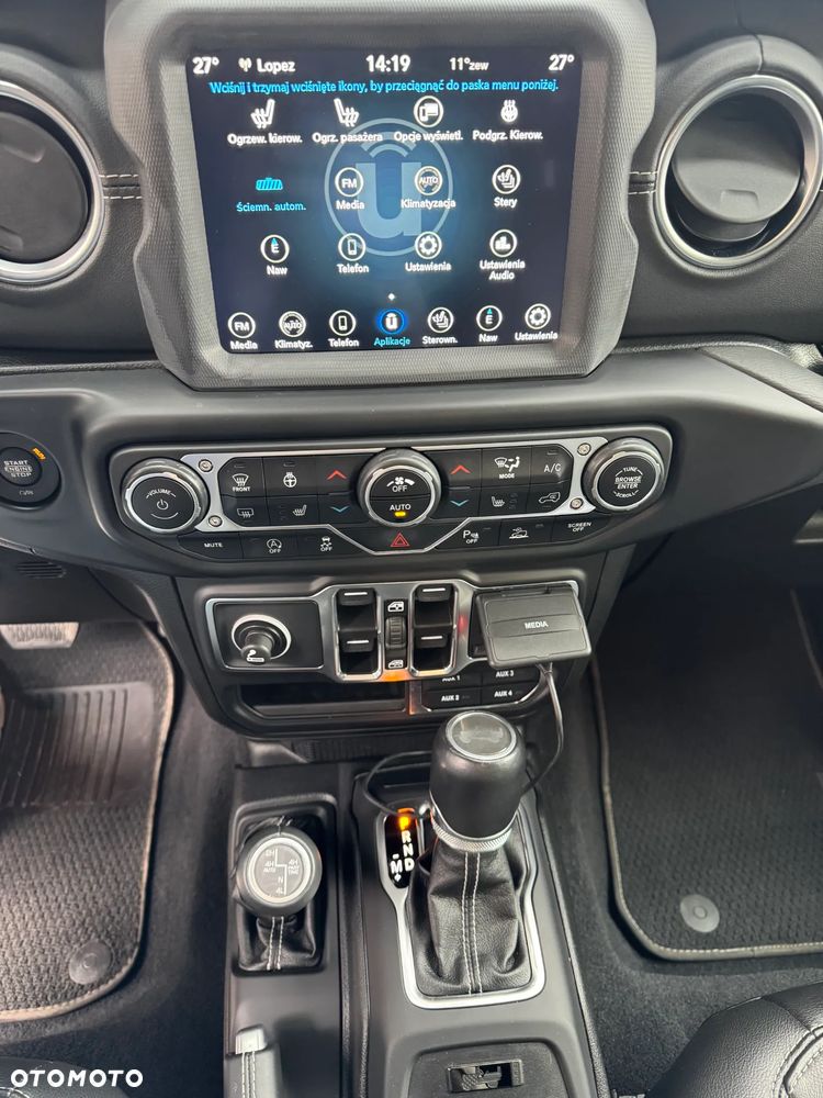 Jeep Wrangler Unlimited GME 2.0 Turbo Sahara - 23