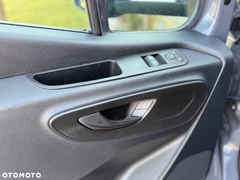 Mercedes-Benz SPRINTER - 27