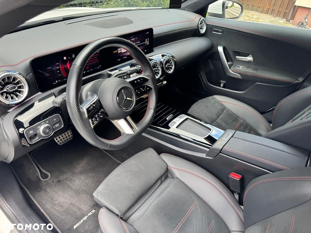 Mercedes-Benz CLA 200 mHEV AMG Line 7G-DCT - 21