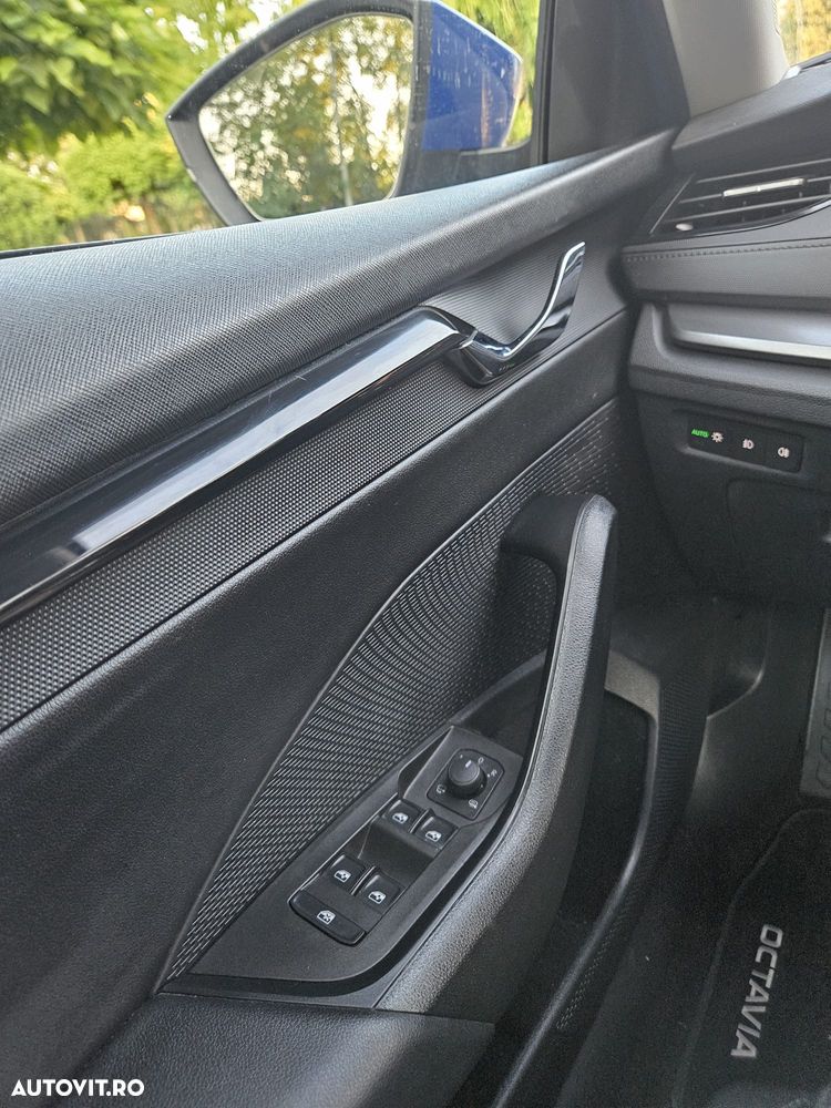 Skoda Octavia 2.0 TDI Style - 31