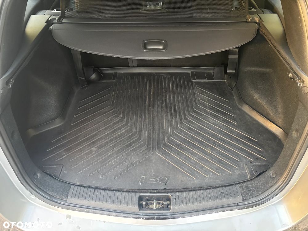 Hyundai i30 1.6 CRDi Comfort - 9