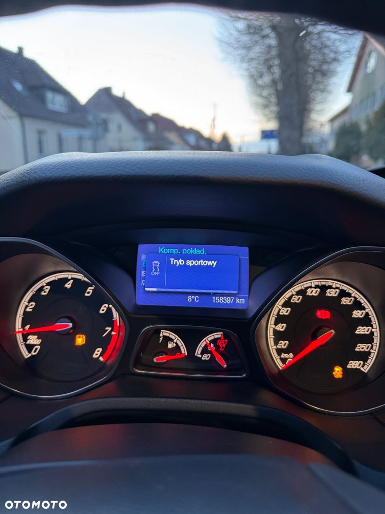 Ford Focus 2.0 EcoBoost ST mit Leder-Sport-Paket - 16