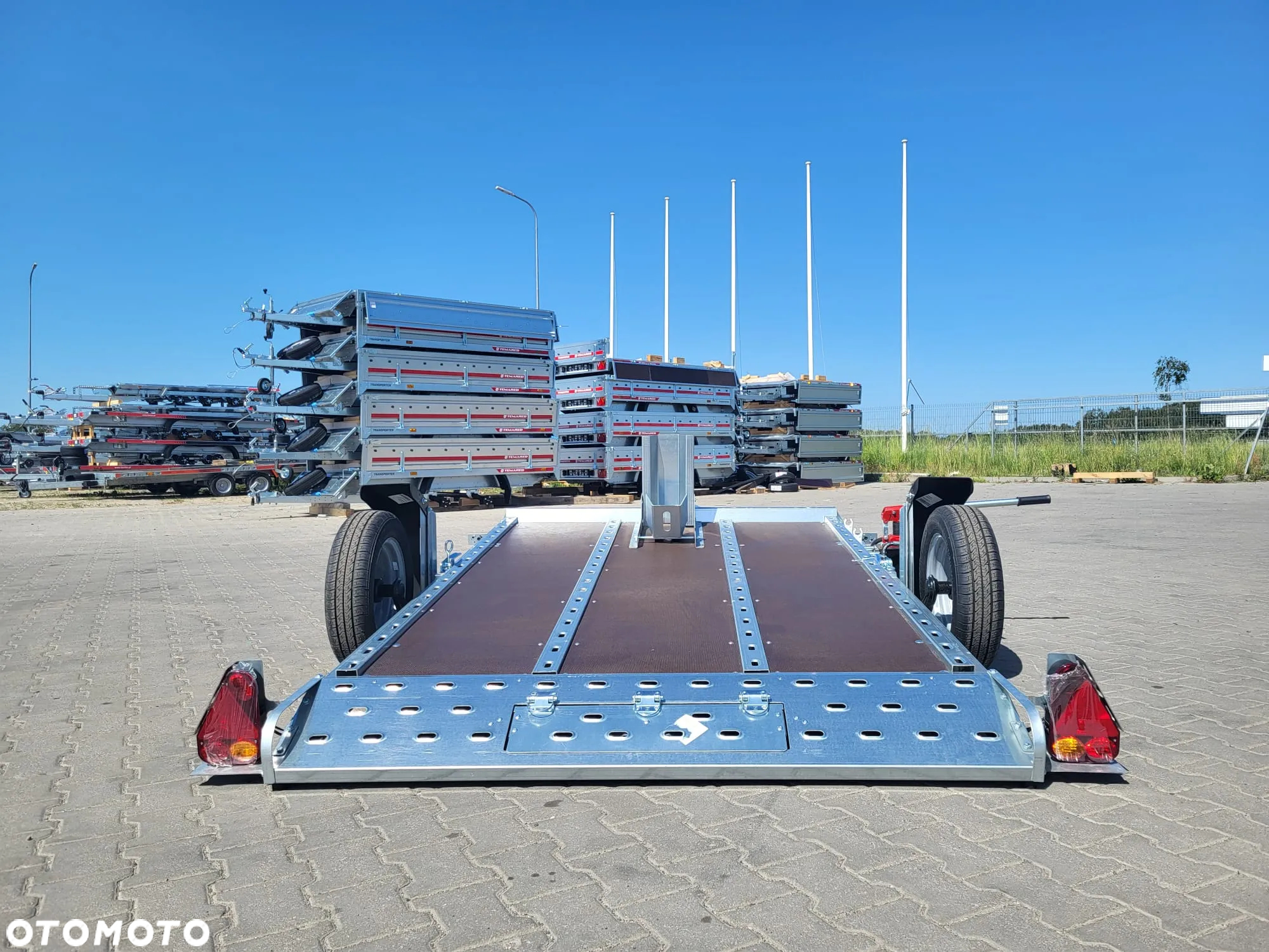 TEMARED DOSTAWA! Przyczepa MOTO-QUAD 2616 wym. 264 x 161cm Solidna przyczepa do przewozu motocykli, UCHYŁ hydrauliczny, DMC 750kg - 16