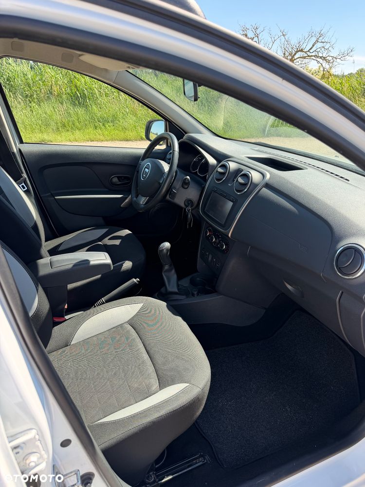 Dacia Sandero Stepway dCi 90 Ambiance - 11