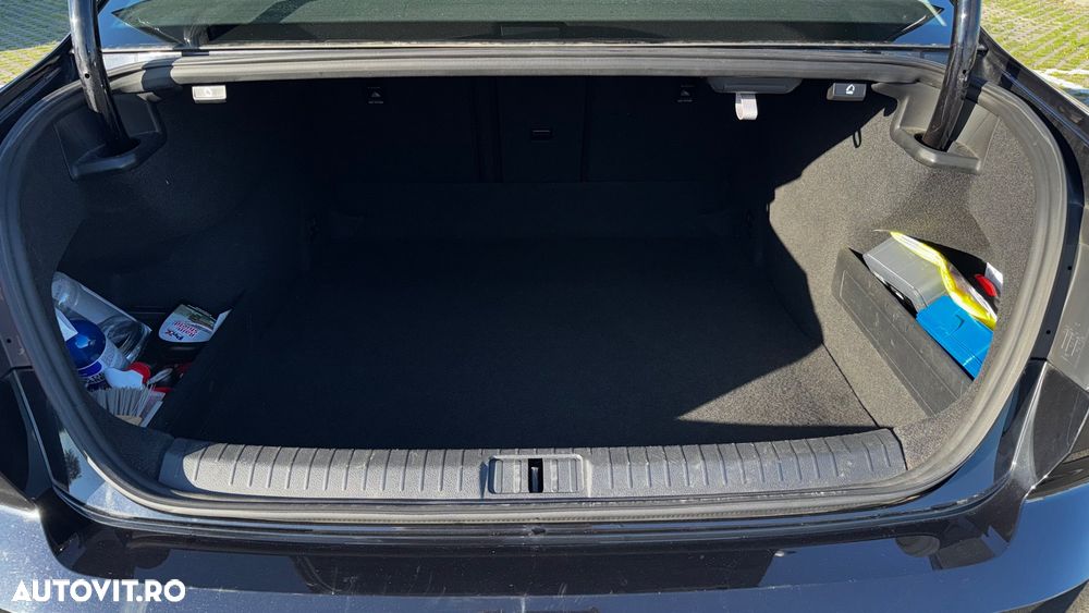 VOLKSWAGEN Passat 2015 — imagine 6