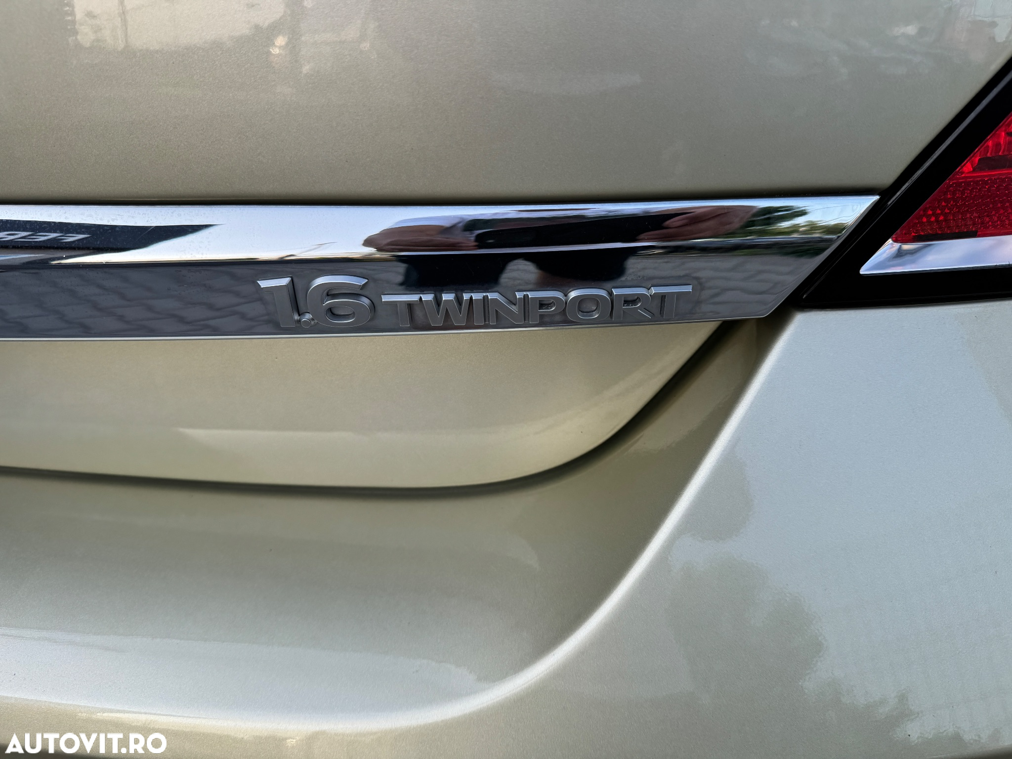 Opel Astra - 24