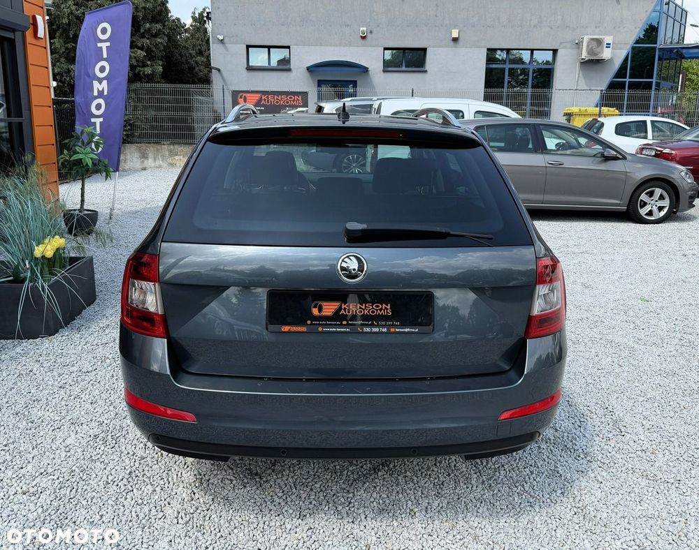 Skoda Octavia - 40