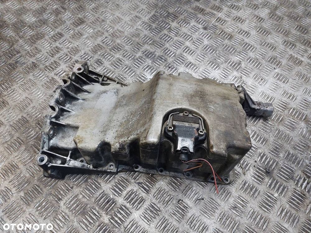 MISA MISKA OLEJOWA + ŁAPA SILNIKA AUDI A4 B6 2.0 20V ALT 06B103603AH - 2