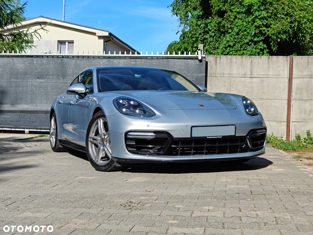 Porsche Panamera 4 - 6